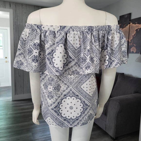 2/$20💕Bohemian Ruffle Off-Shoulder M - Picture 5 of 6